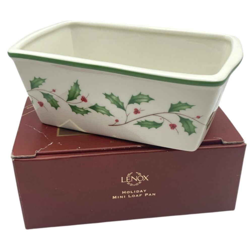 Lenox Holiday Holly Berry Mini Loaf Pan with Original Box